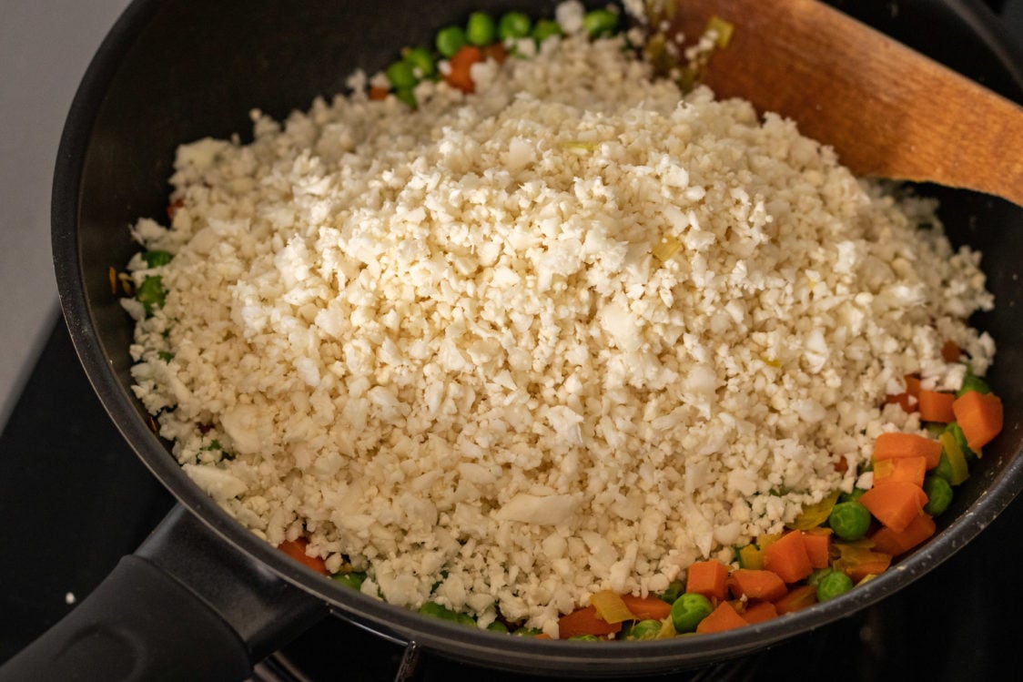 How to cook low calorie cauliflower rice