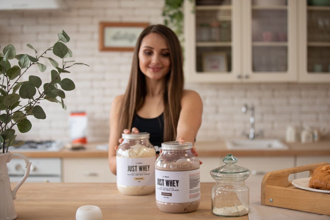 Bílkoviny a nabírání svalů