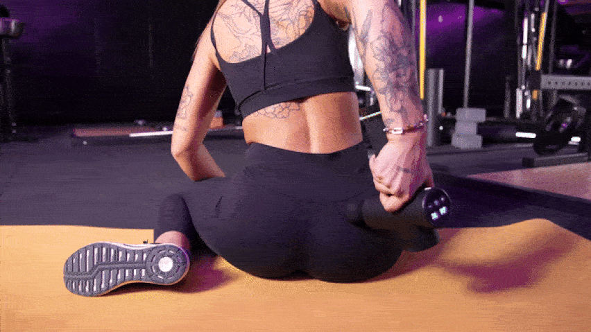 Masážna pištoľ na spodný chrbát