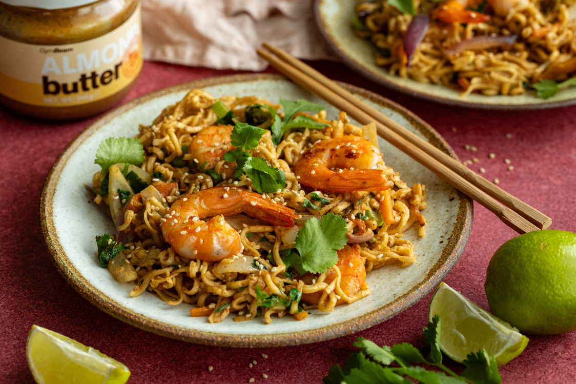 Asijské nudle s krevetami Asijské nudle s krevetami