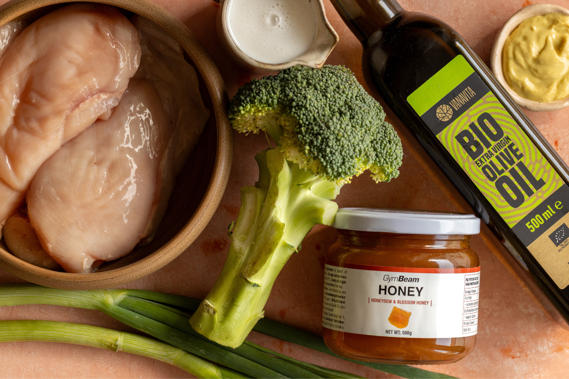 Kuřecí prsa s medovo-hořčičnou omáčkou - ingredience Kuřecí prsa s medovo-hořčičnou omáčkou - ingredience