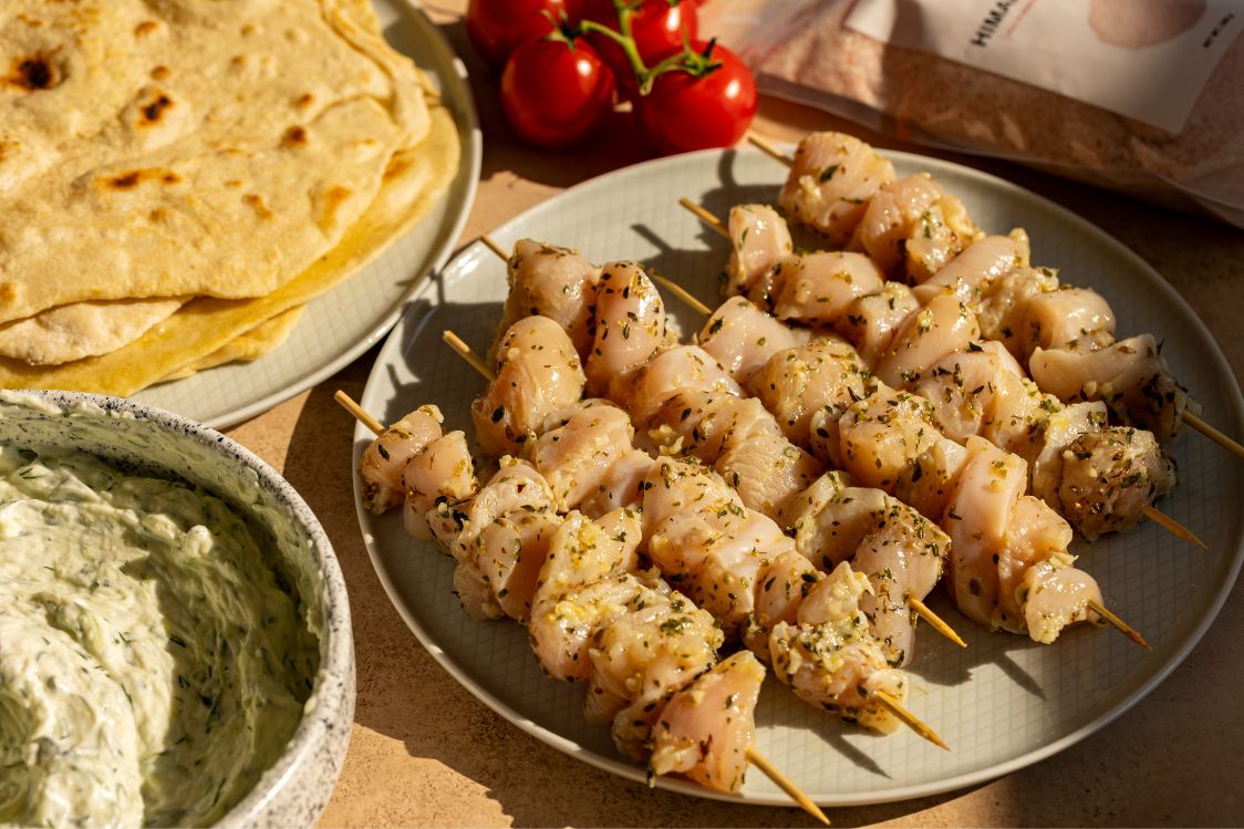 Souvlaki with pita and tzatziki - meat preparation