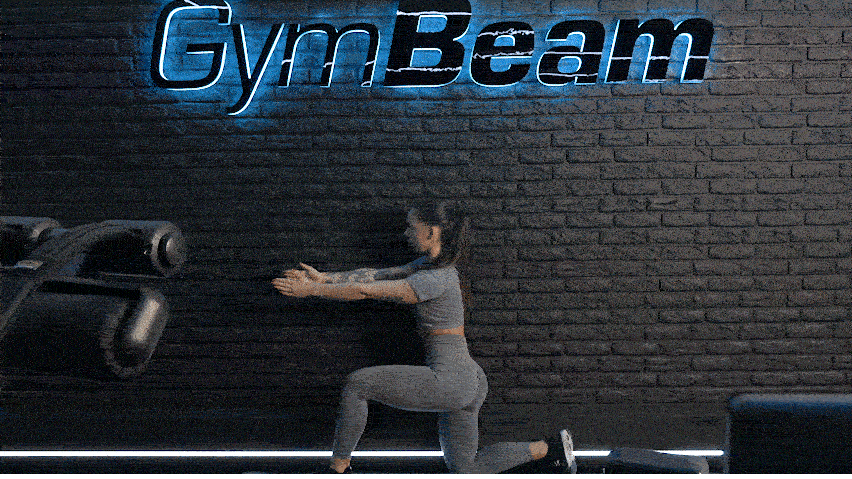 Jak protáhout ramena u zdi?