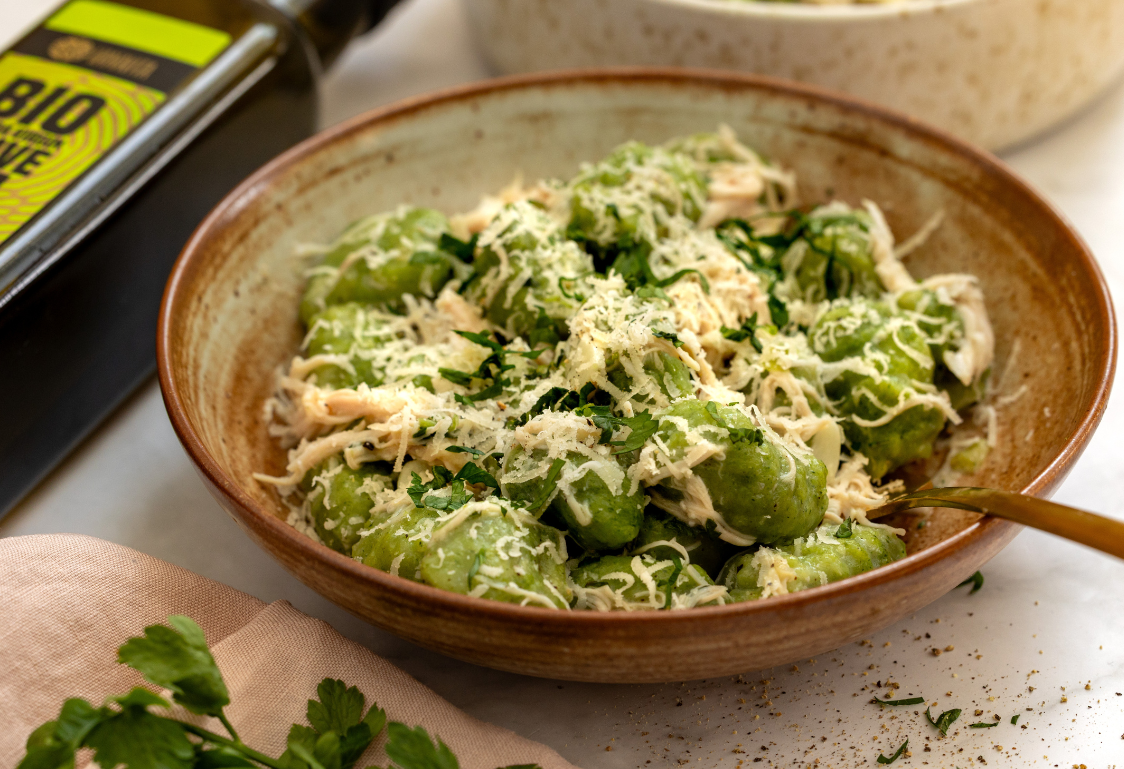 Špenátové noky s kuřecím masem