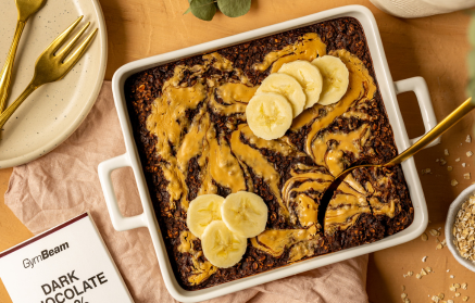 Fitness recept: Brownie zapečená ovesná kaše s arašídovým máslem