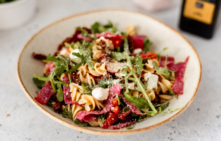 Fitness recept: Těstovinový salát antipasto