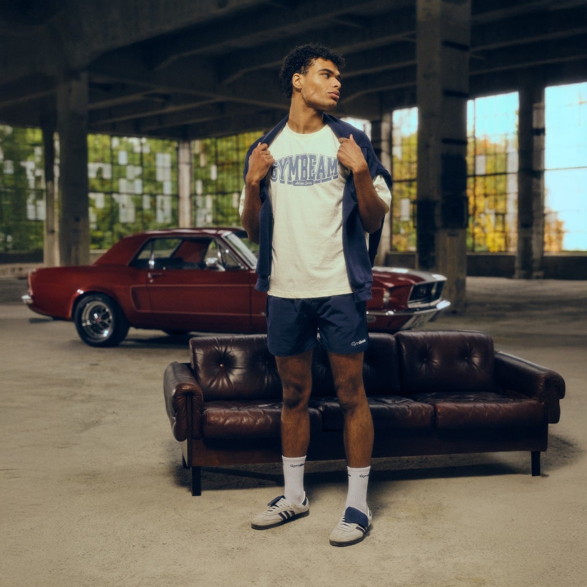 GymBeam Tričko Boxy Athletic Society Cream