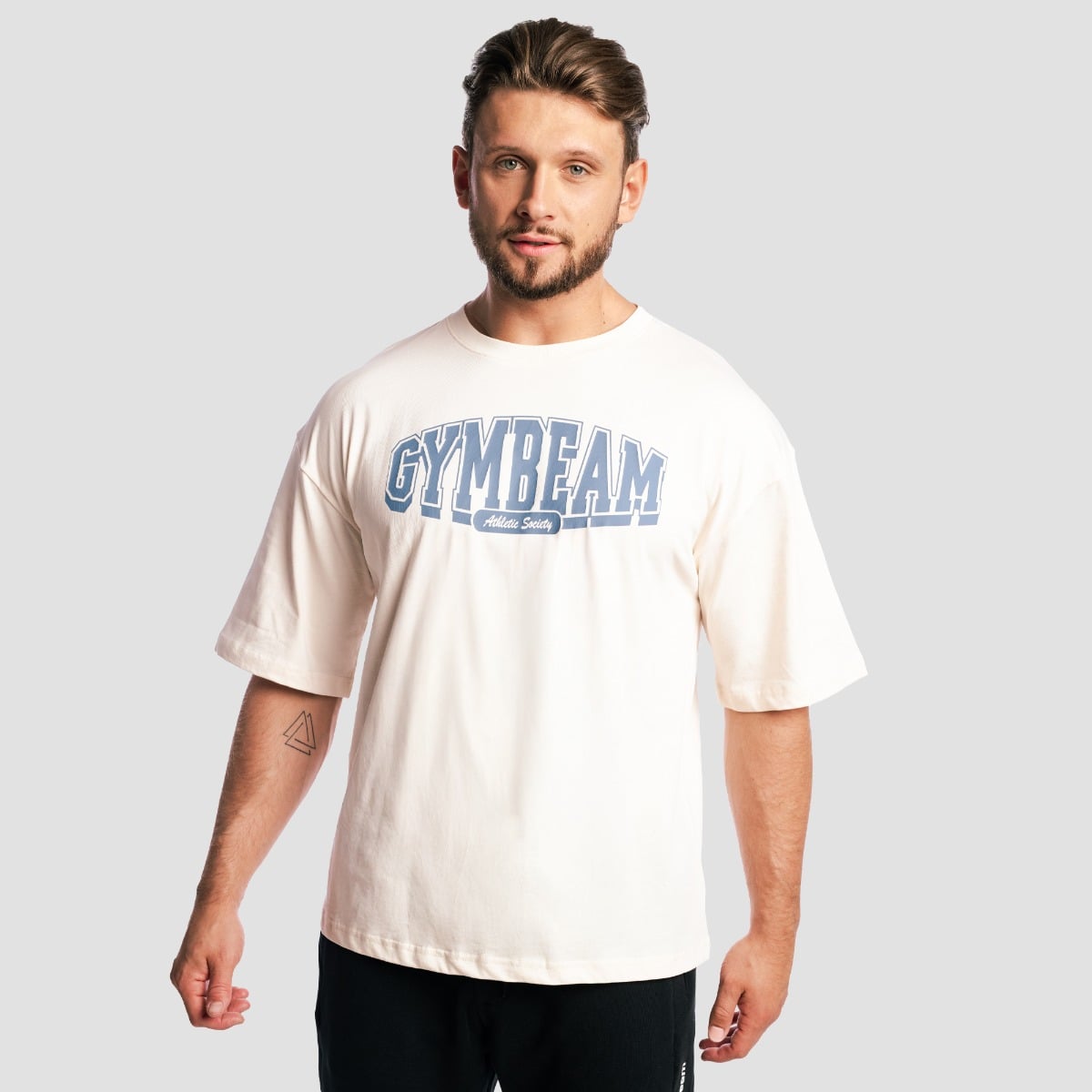 GymBeam Tričko Boxy Athletic Society Cream (obrázek 4)