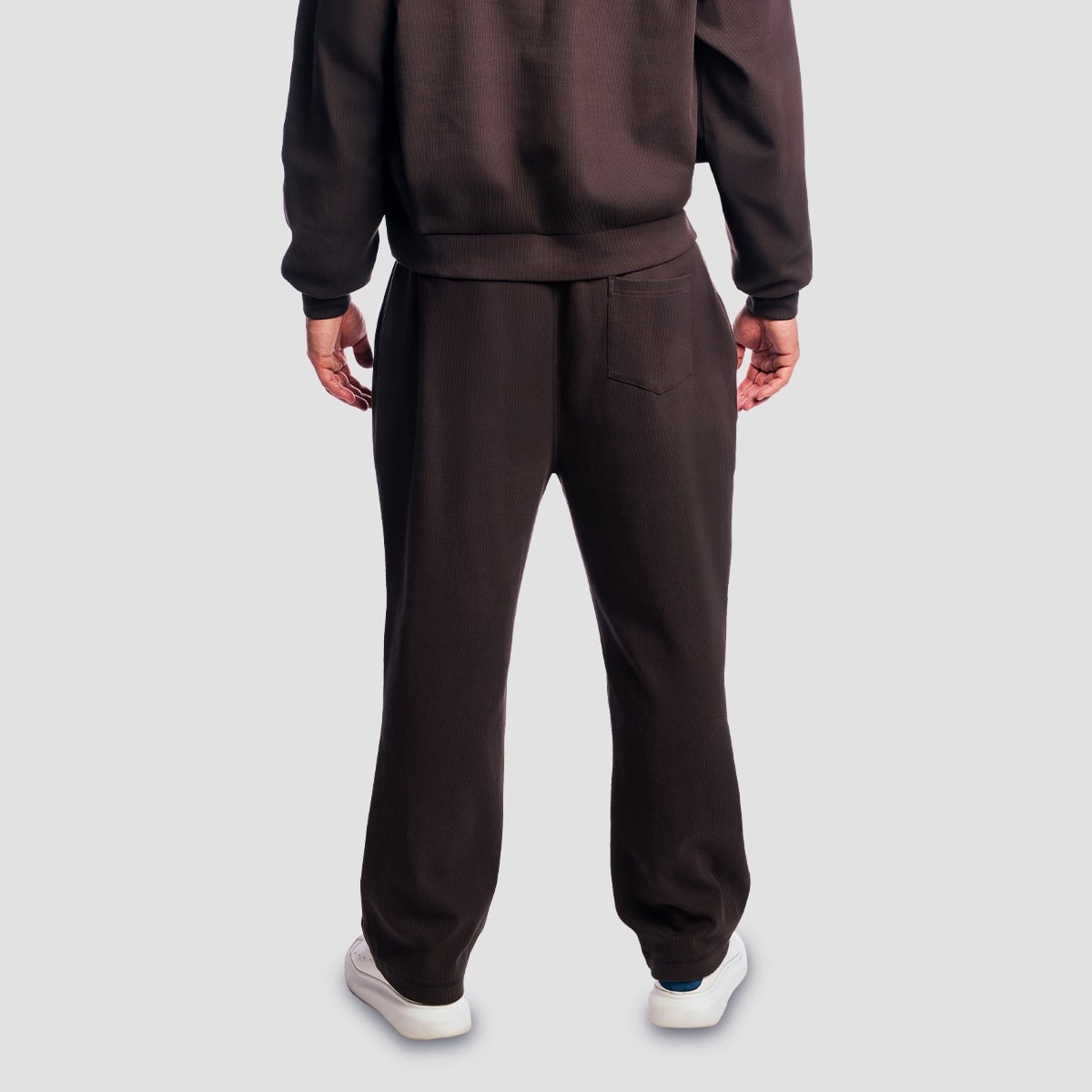 GymBeam Tepláky Aura Tee Brown (obrázek 3)