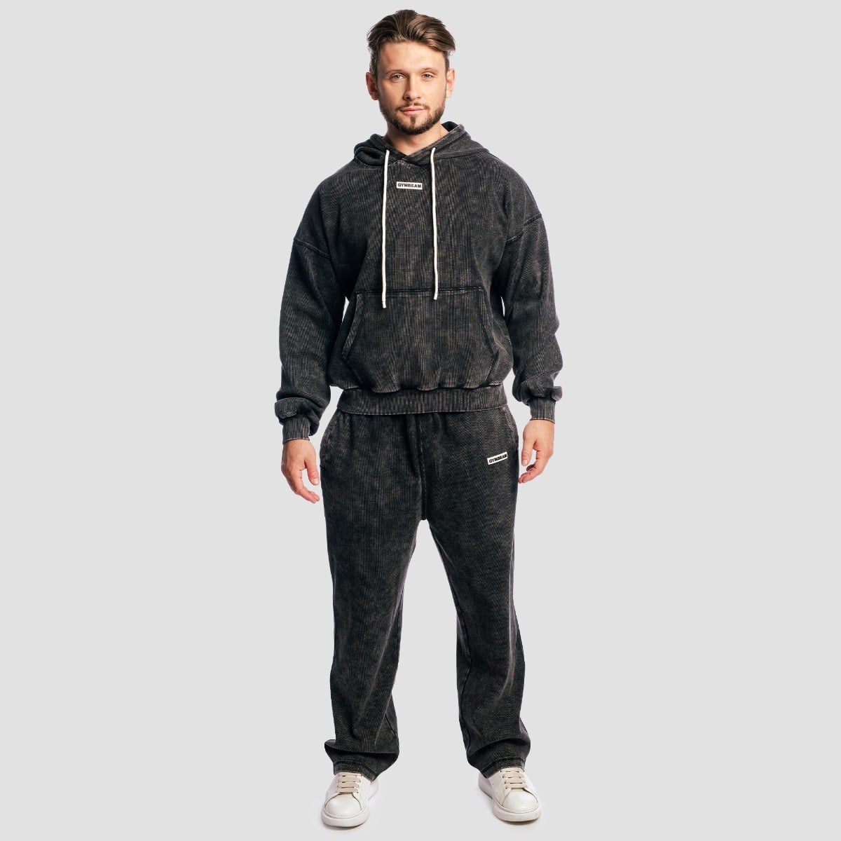 GymBeam Tepláky Aura Washed Black (obrázek 4)