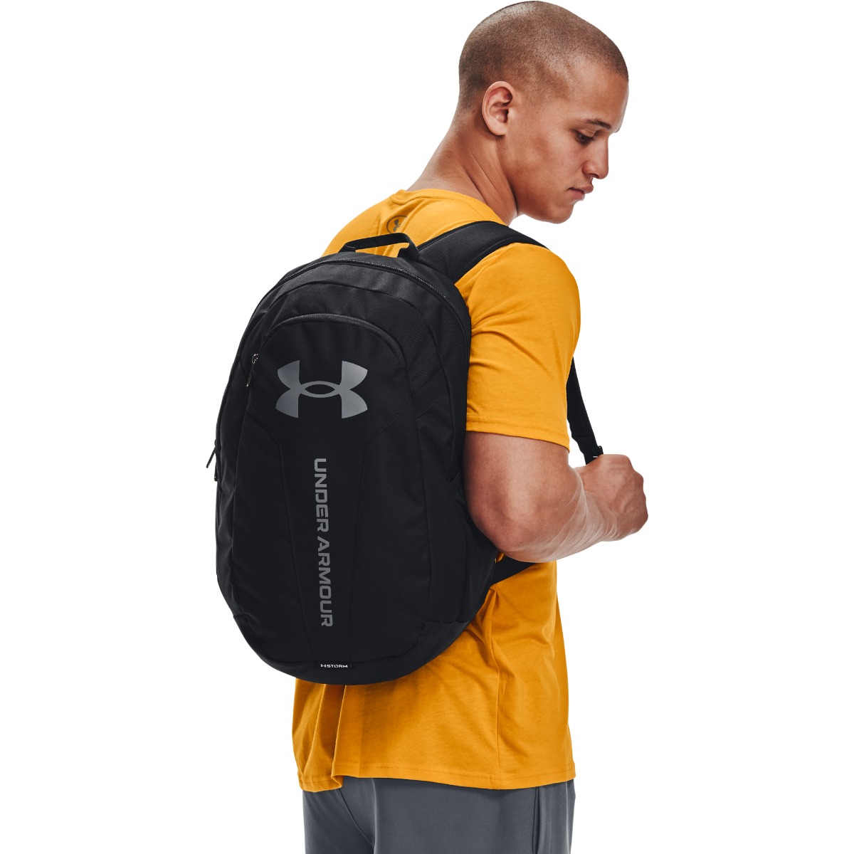 Batoh Hustle Lite Black - Under Armour černá