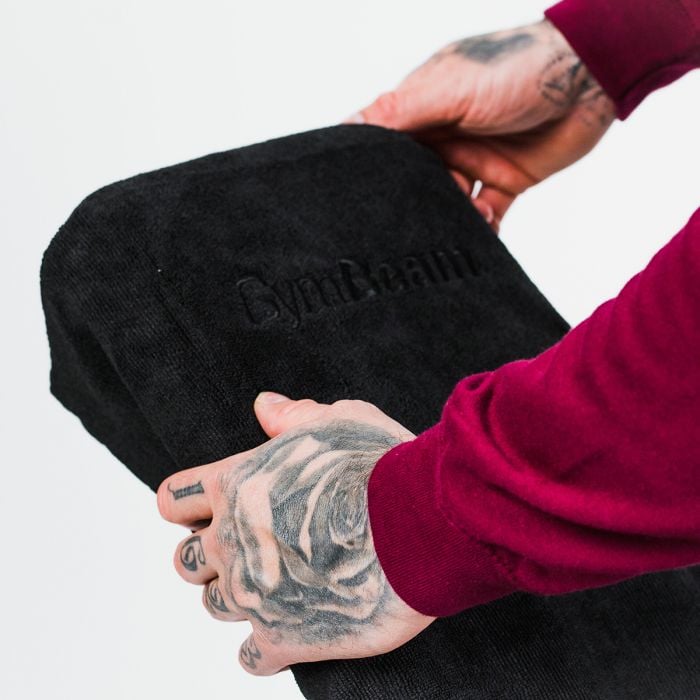 Sportovní ručník z mikrovlákna Medium Black - GymBeam černá