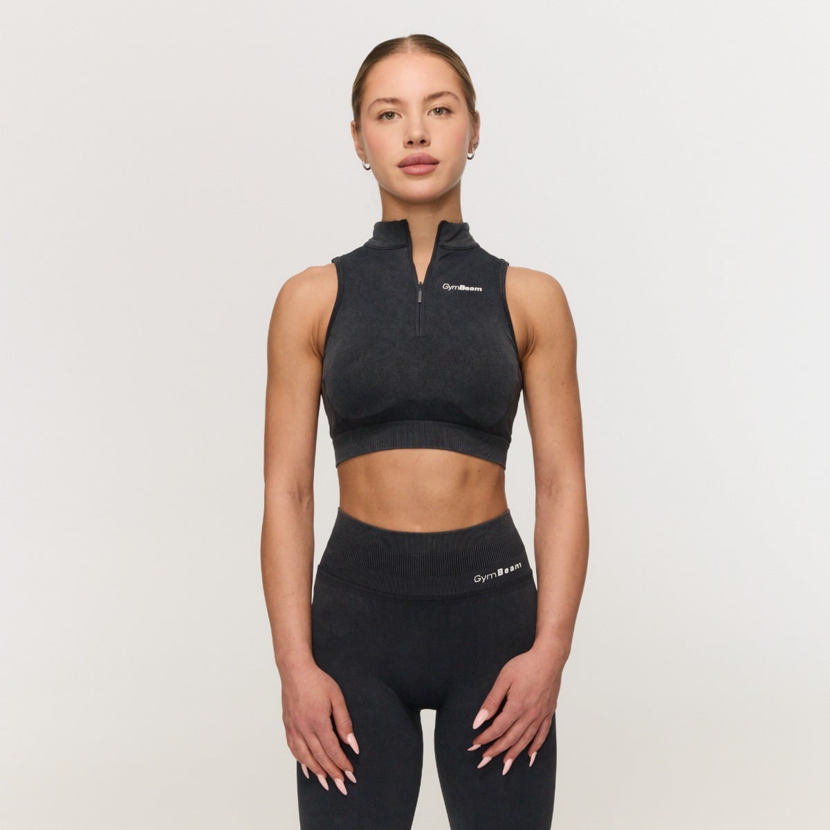 Bezešvá sportovní podprsenka Fierce Dark Grey - GymBeam