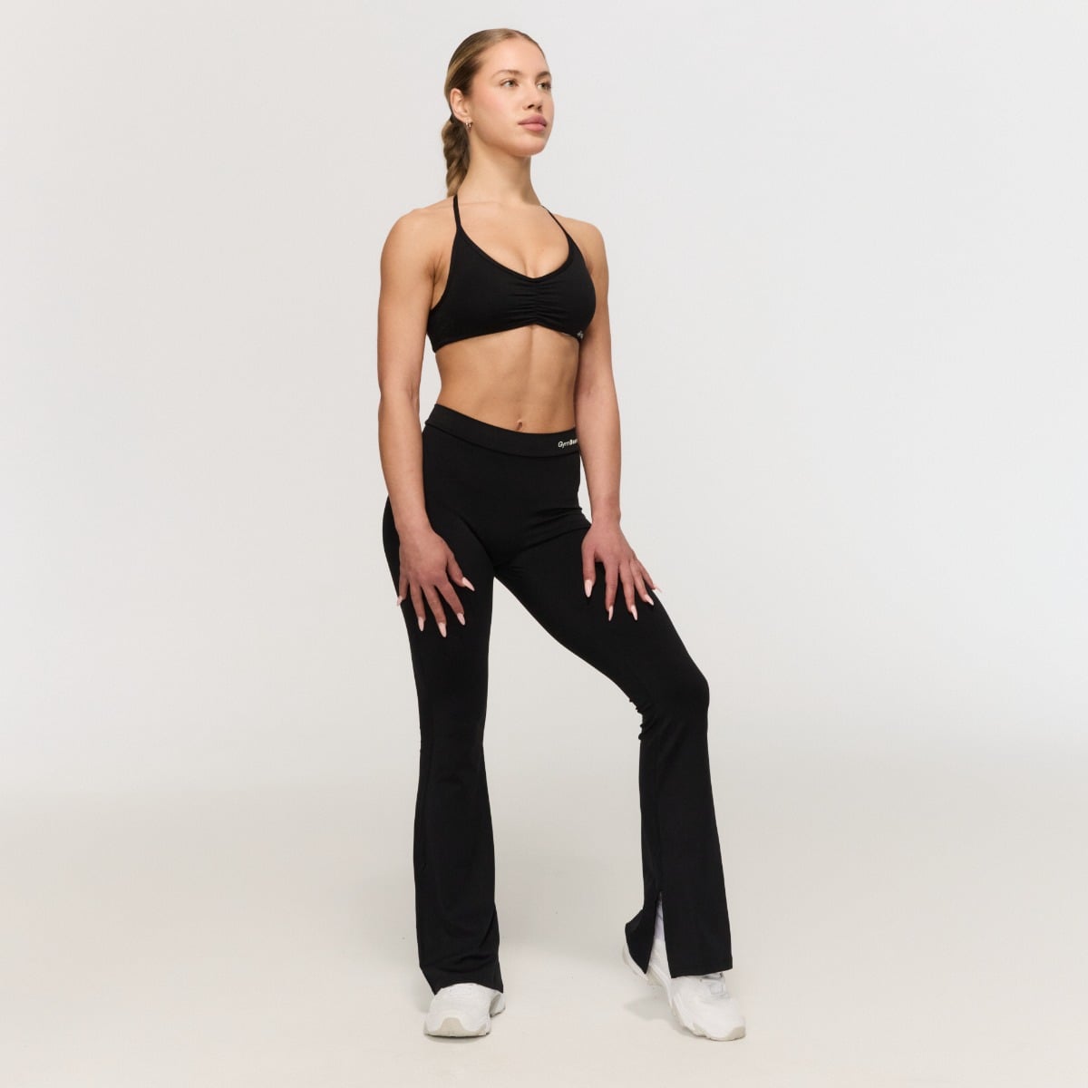 Sportovní podprsenka Fierce Black - GymBeam černá L