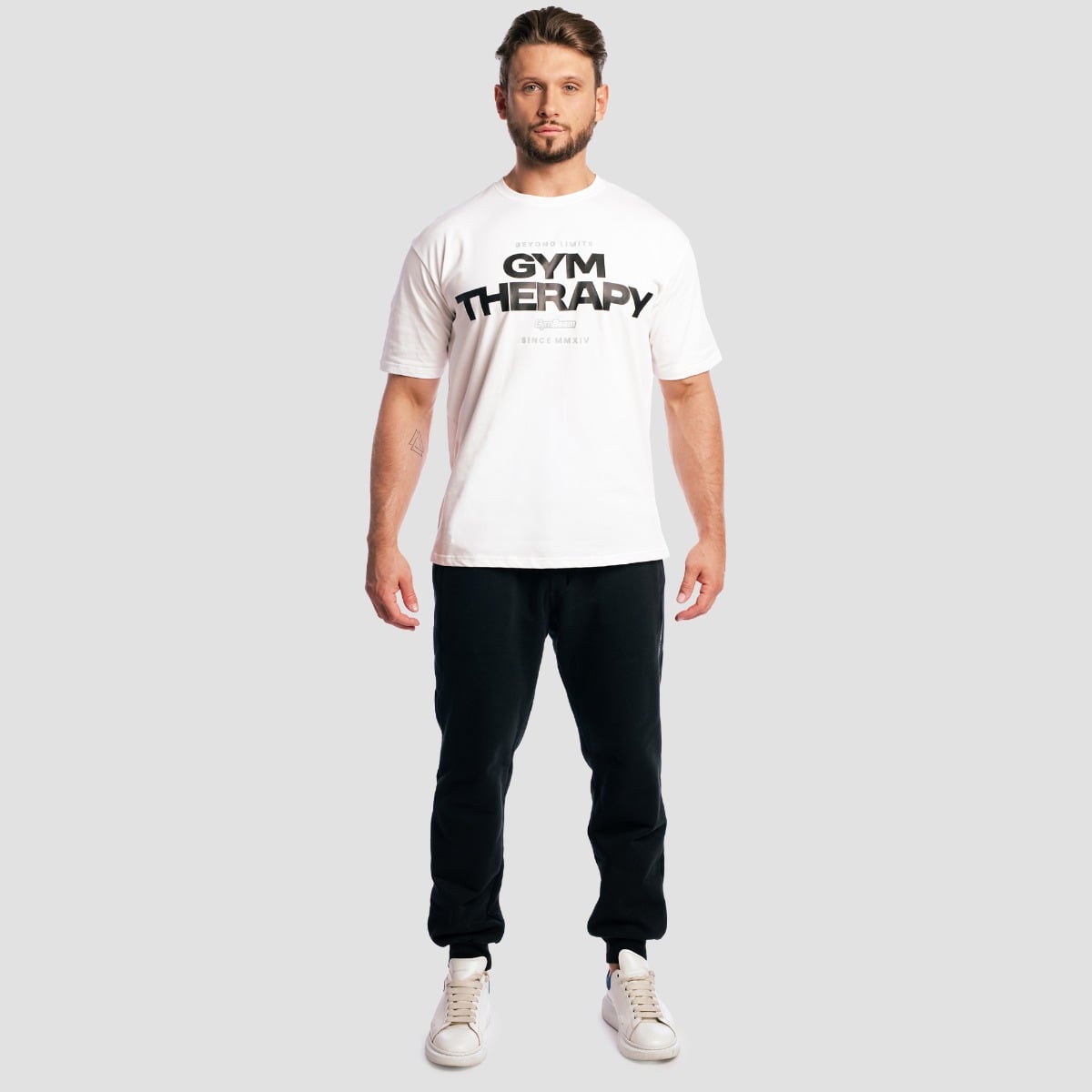 GymBeam Tričko Gym Therapy White (obrázek 4)