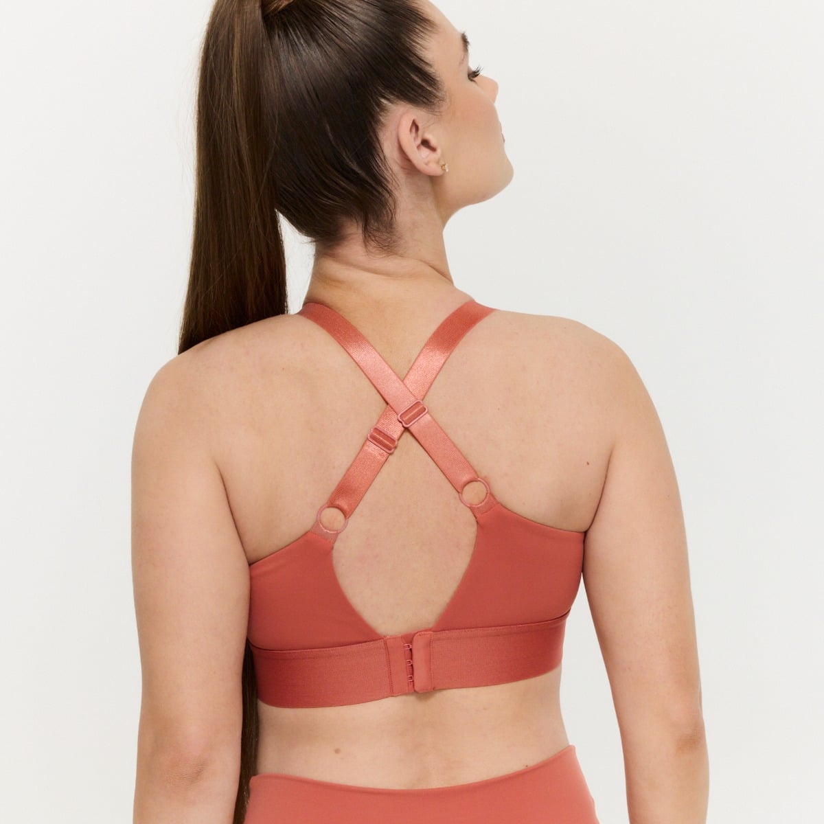 Sportovní podprsenka Limitless Cinnamon - GymBeam