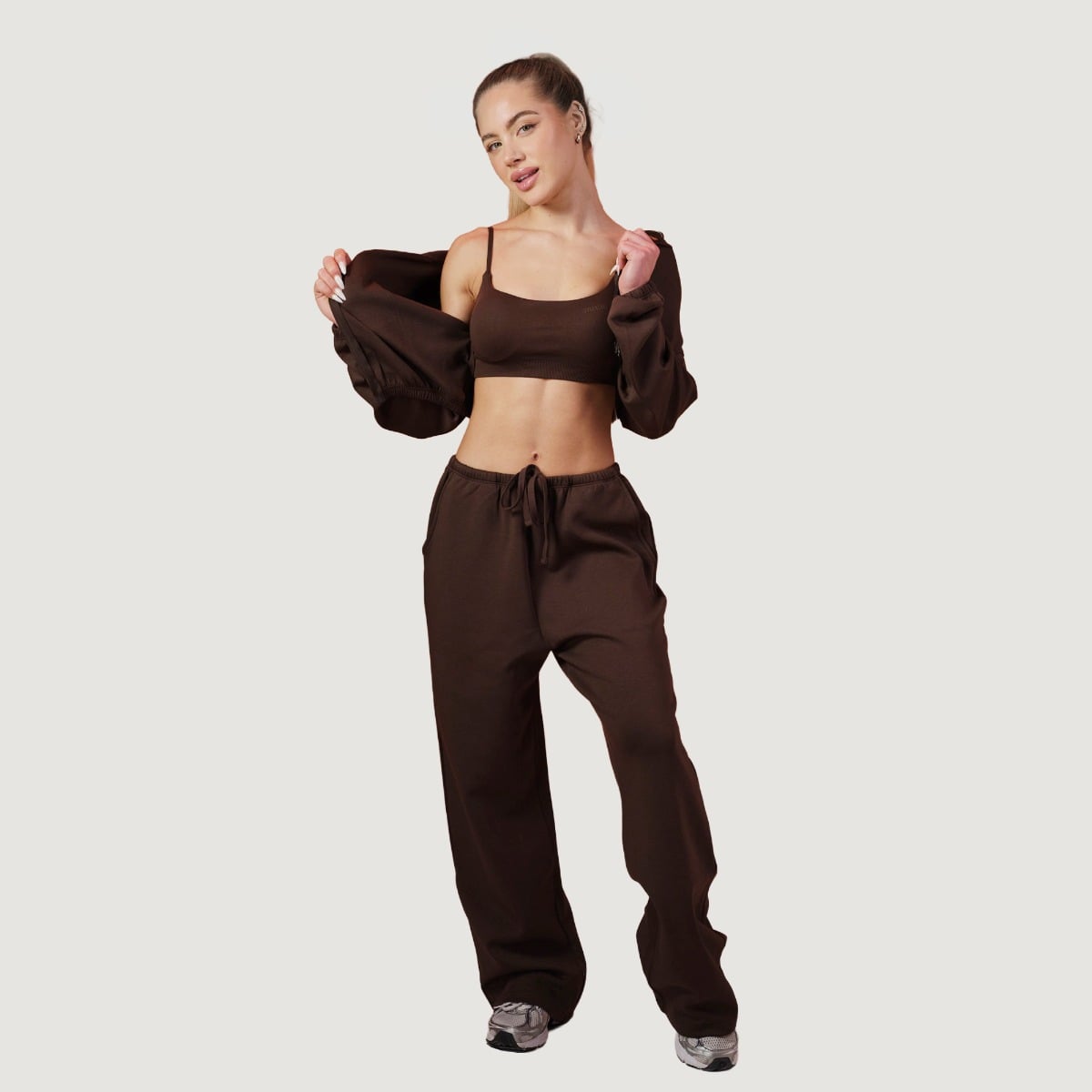 Bezešvá sportovní podprsenka NEO Mocha - GymBeam hnědá L