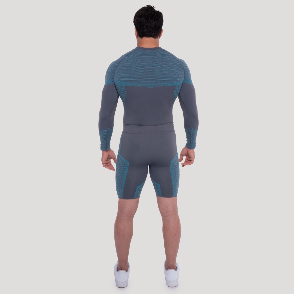 GymBeam Bezešvé tričko s dlouhým rukávem OG1 Grey/Blue - Velikost: L | Barva: Sivá | Hmotnost: 0,3 kg | Balení: 70 · záber 7