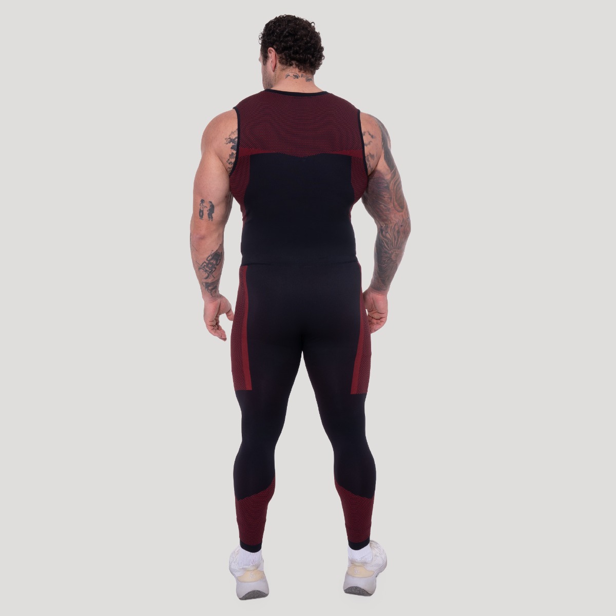 GymBeam Bezešvé tílko OG1 Black/Red - Velikost: S | Barva: čierna | Hmotnost: 0,1673 kg | Balení: 110 · záber 7