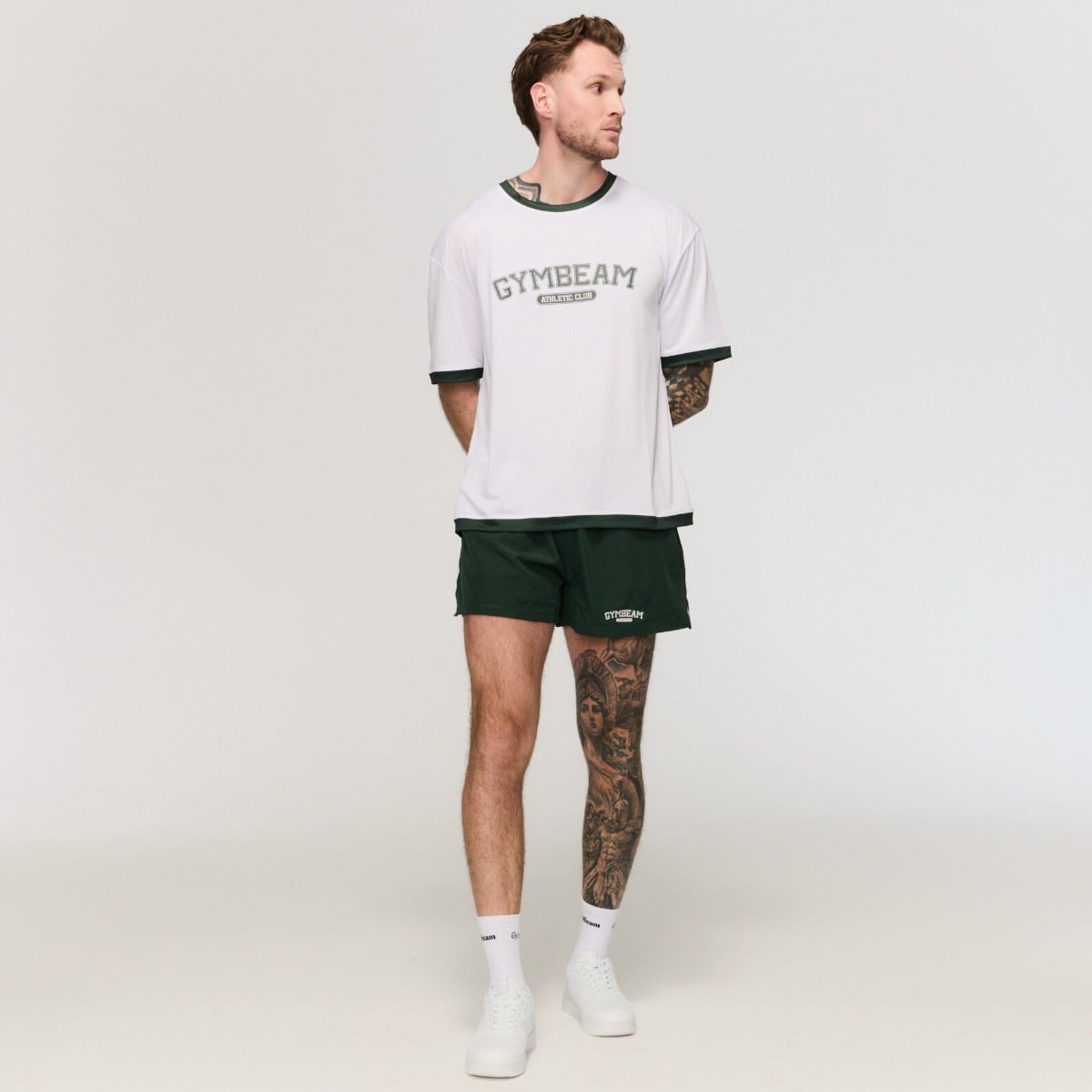 GymBeam Tričko Oversized Varsity White (obrázek 10)