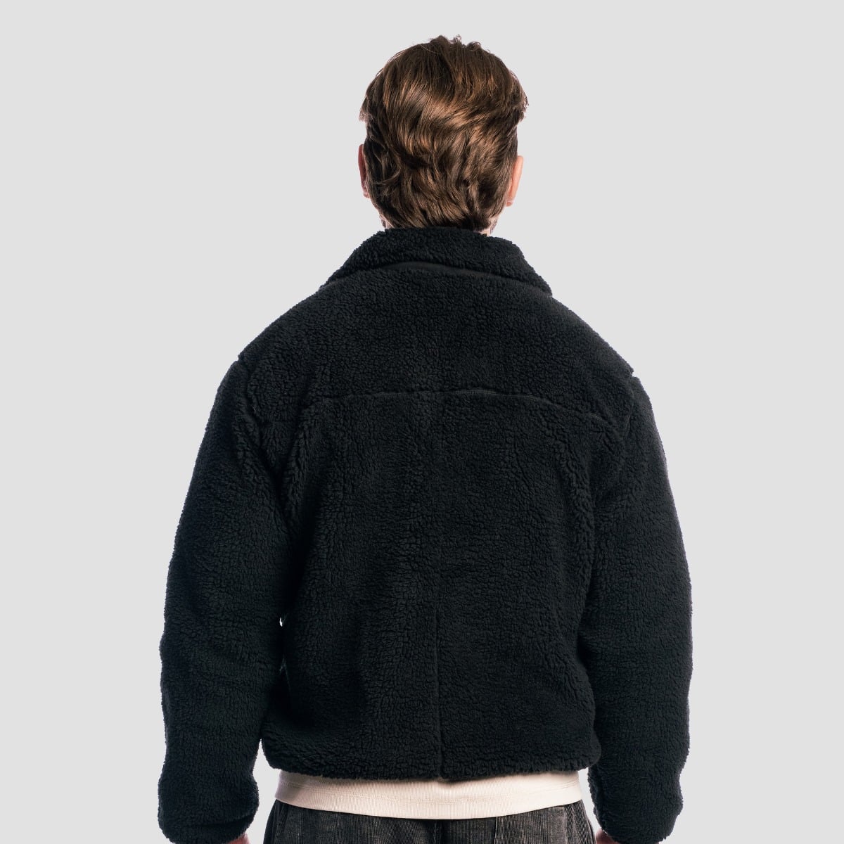 GymBeam Sherpa Jacket Black (obrázek 3)