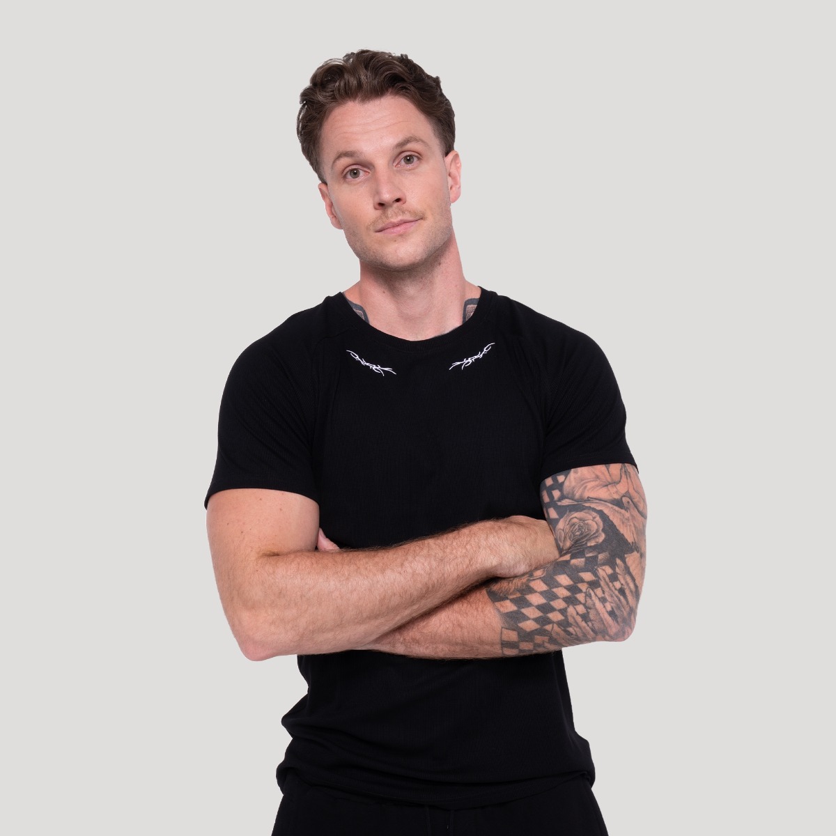 GymBeam Tričko Tribal Ribbed Black (obrázek 3)