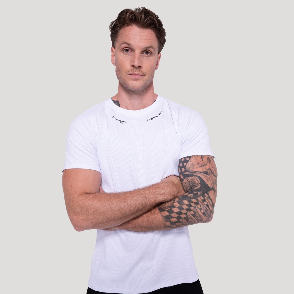 GymBeam Tričko Tribal Ribbed White (obrázek 5)