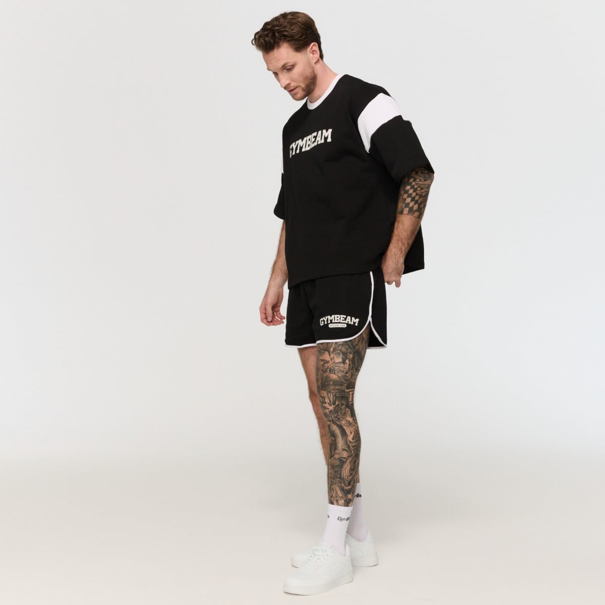 GymBeam Šortky Varsity Black (obrázek 3)