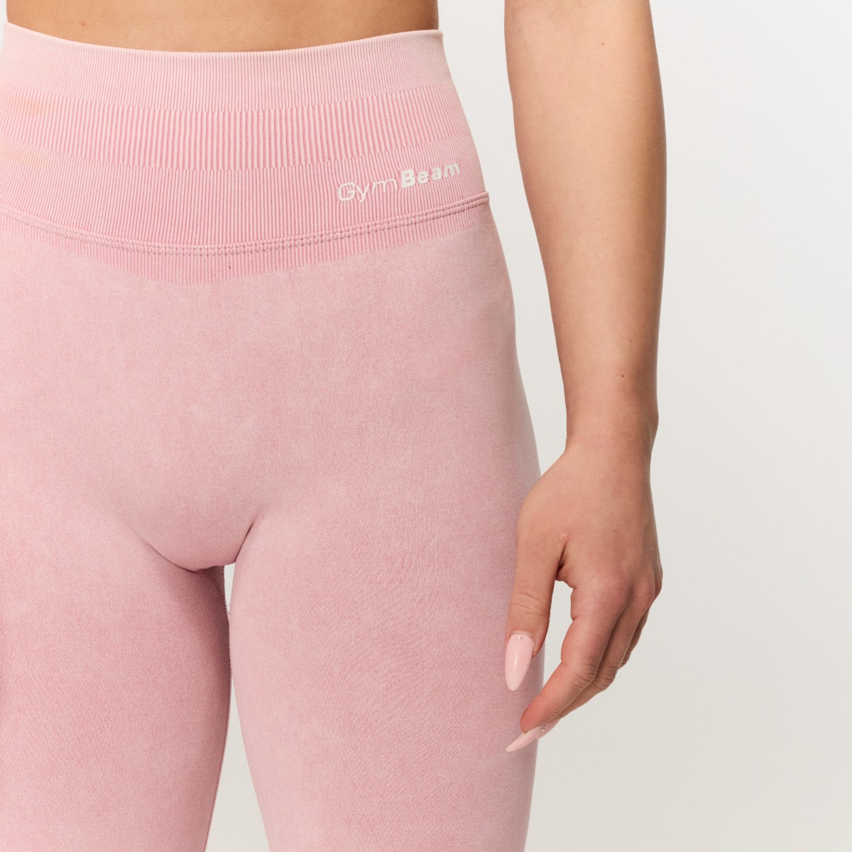 GymBeam Women‘s Fierce Seamless Pants Baby Pink (obrázek 3)