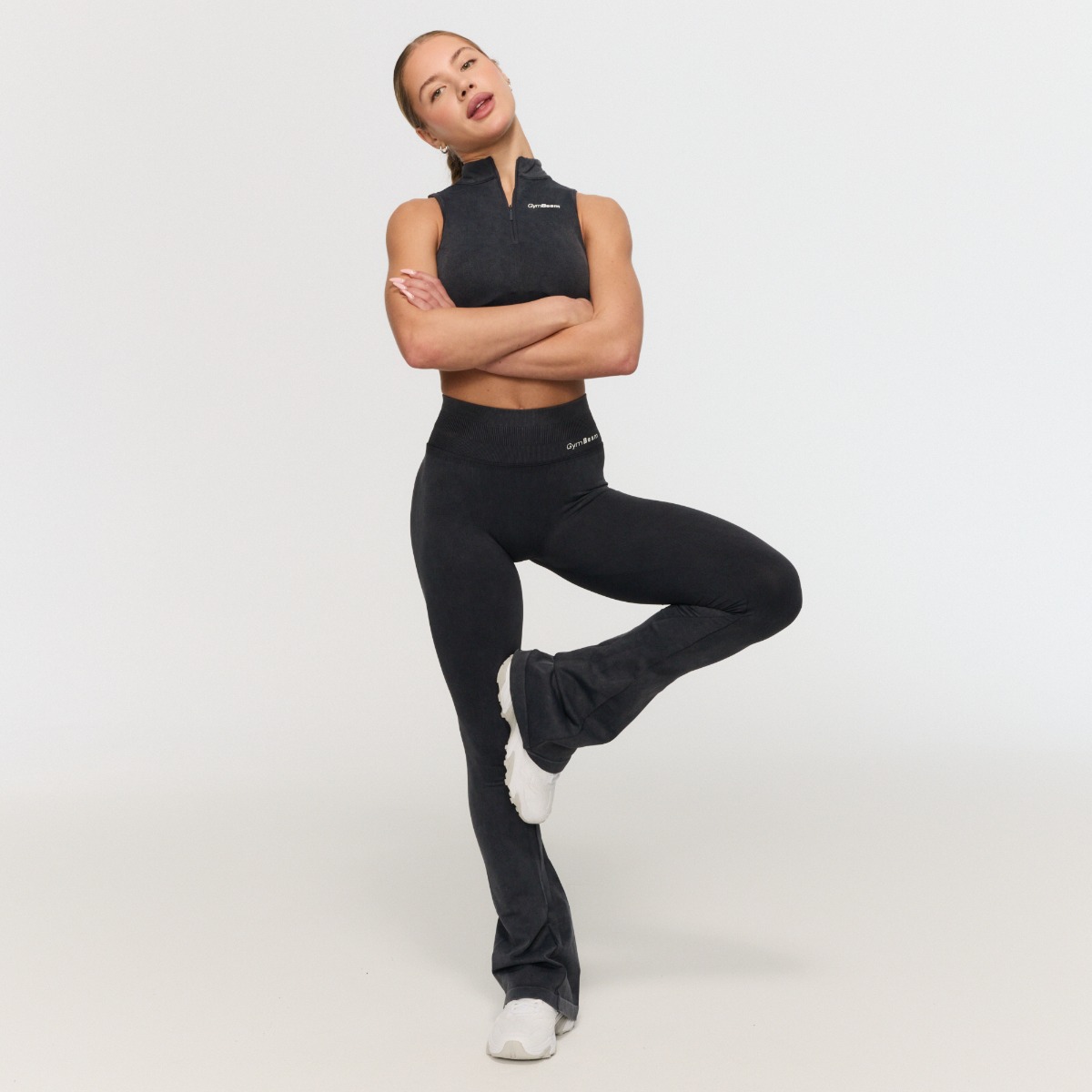 GymBeam Women‘s Fierce Seamless Pants Dark Grey (obrázek 6)