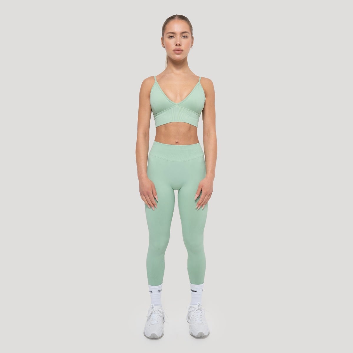 GymBeam Dámské Legíny Luma Pistachio - Velikost: L | Barva: Zelená | Hmotnost: 0,257 kg | Balení: 75 · záber 8