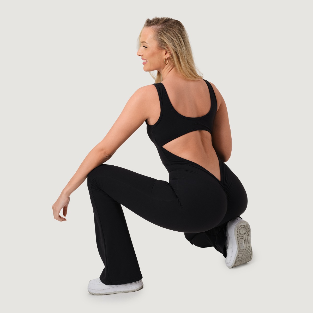 Dámský overal NEO Black - GymBeam černá L