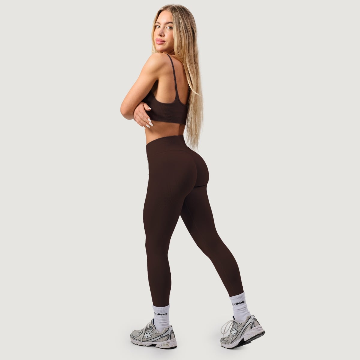 Dámské bezešvé legíny NEO Mocha - GymBeam hnědá M