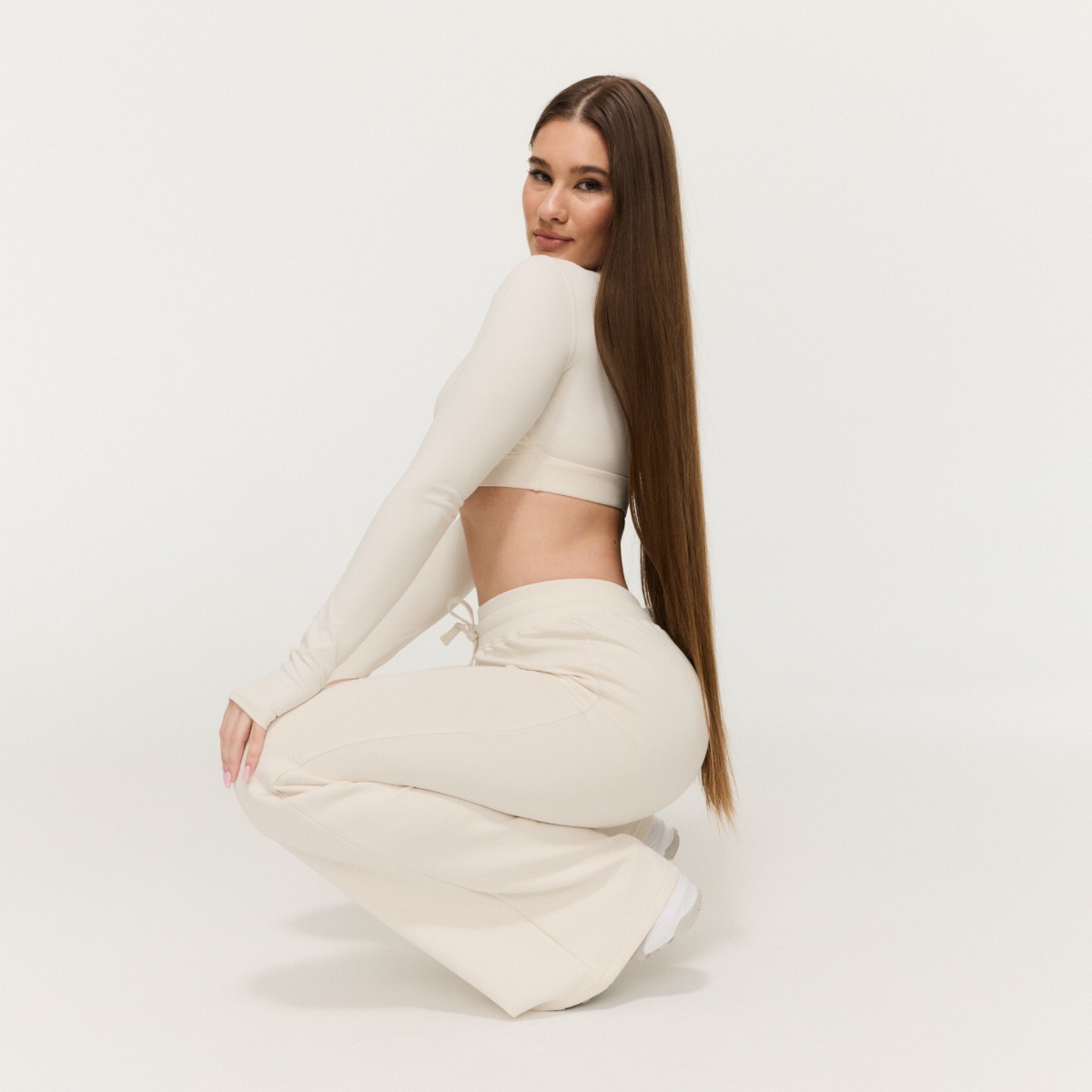 GymBeam Women‘s Relay Joggers Pearl (obrázek 5)