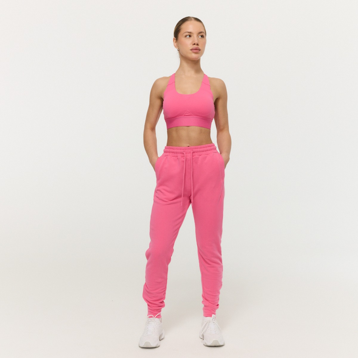 GymBeam Women‘s Limitless Joggers Dragonfruit (obrázek 5)