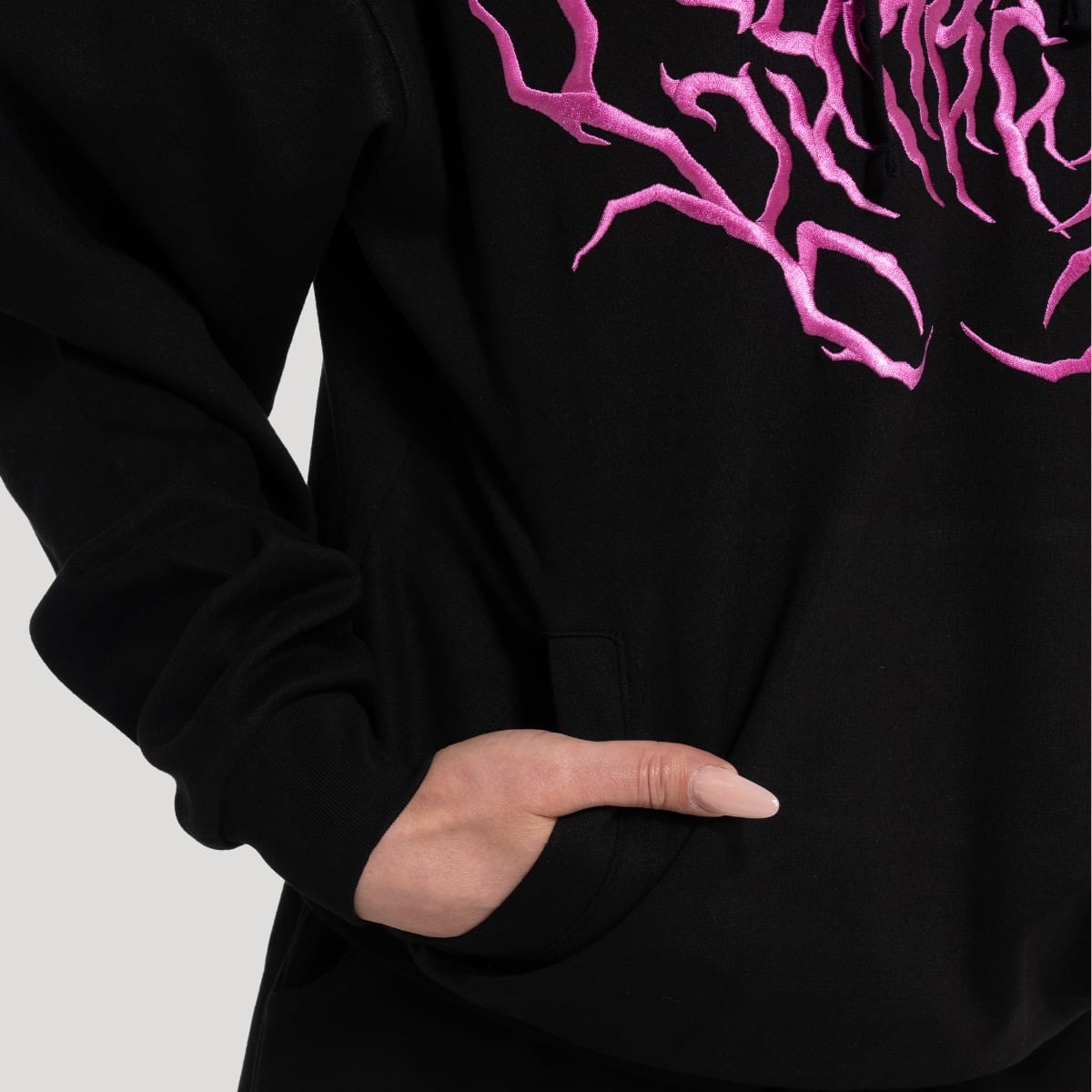 GymBeam Dámská mikina Thorn Black - Velikost: XL | Barva: Čierna | Hmotnost: 0,69 kg | Balení: 30 · záber 6