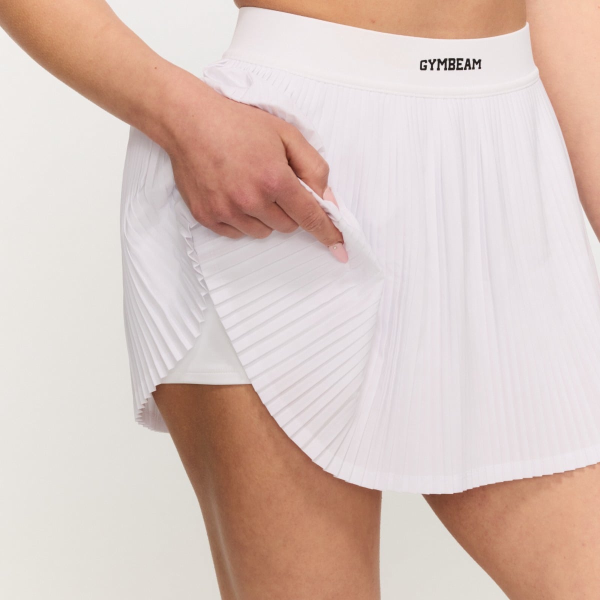 GymBeam Women‘s Varsity Skort White (obrázek 5)