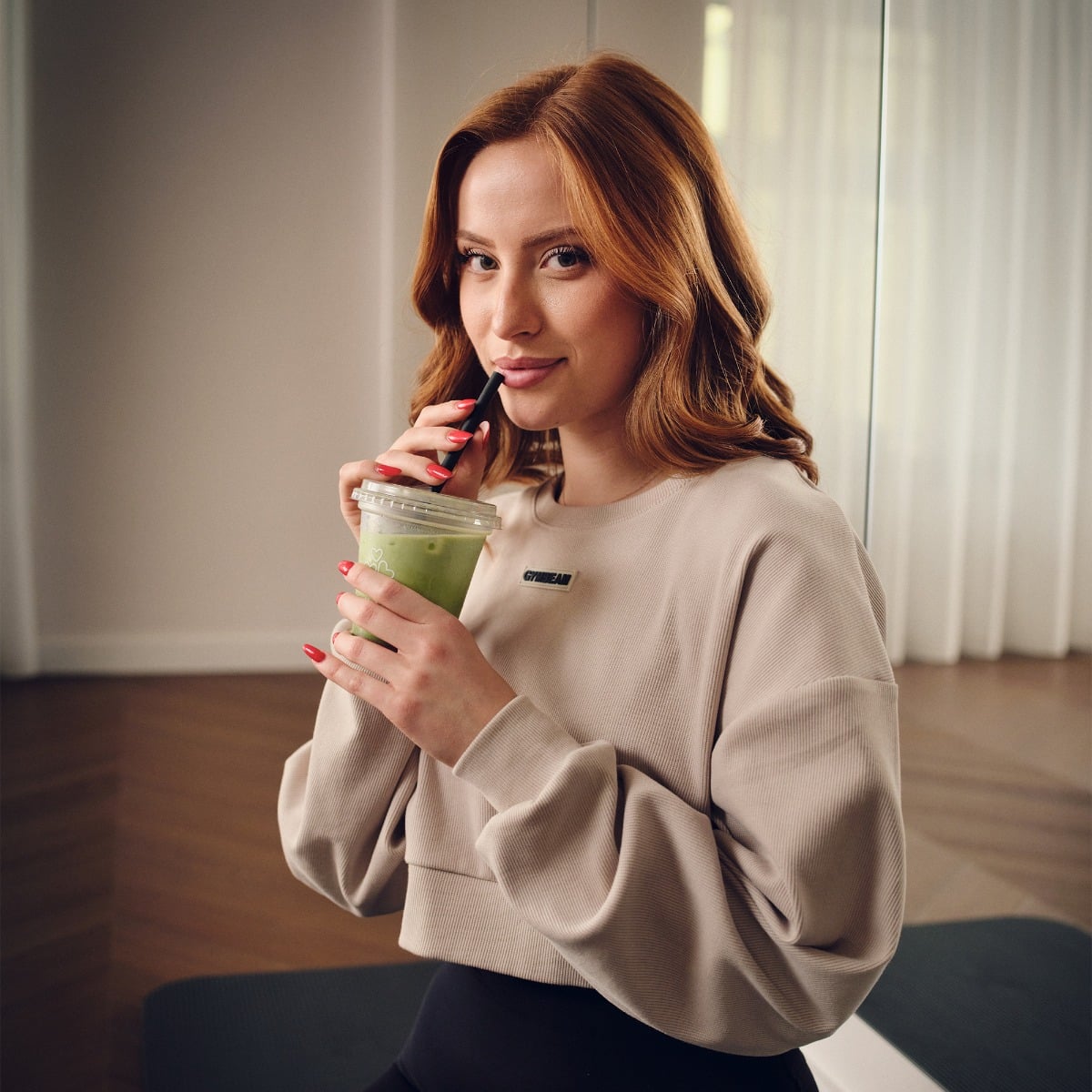 GymBeam Dámská mikina Cropped Aura Grey