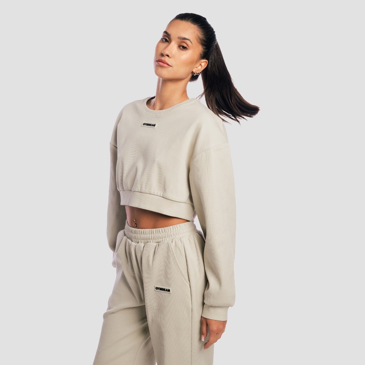 GymBeam Dámská mikina Cropped Aura Grey (obrázek 5)