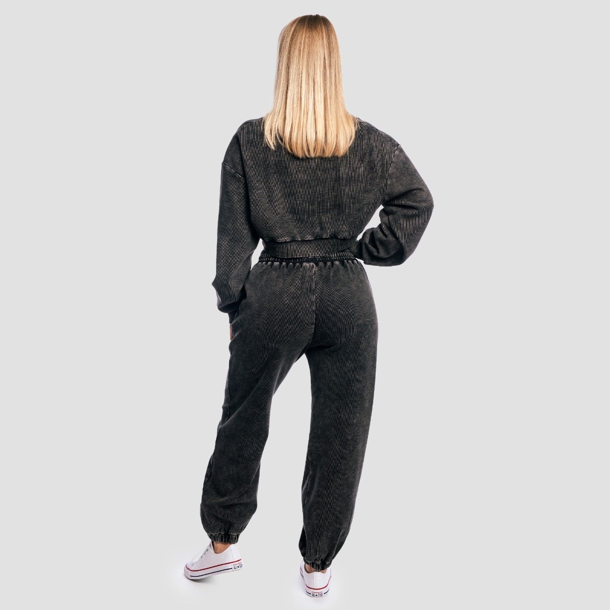 GymBeam Dámská mikina Cropped Aura Washed Black (obrázek 5)