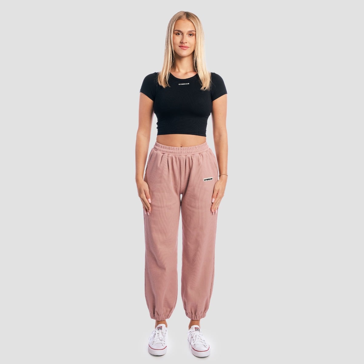 GymBeam Women‘s Aura Cropped T-Shirt Black (obrázek 5)